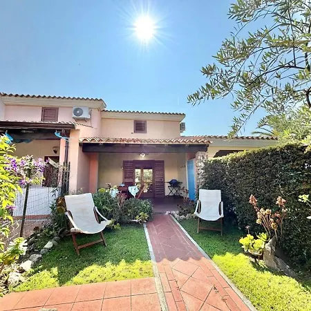 Villino Il Canneto Apartment